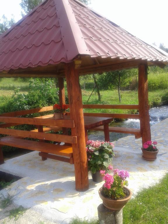 Guest House Mila Plitvicki Ljeskovac Dış mekan fotoğraf