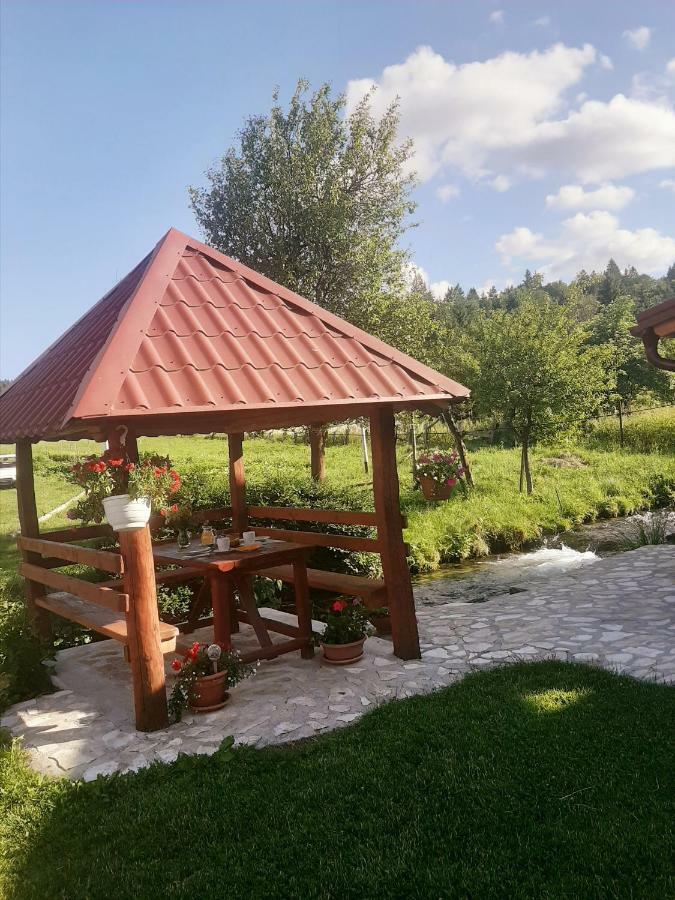 Guest House Mila Plitvicki Ljeskovac Dış mekan fotoğraf